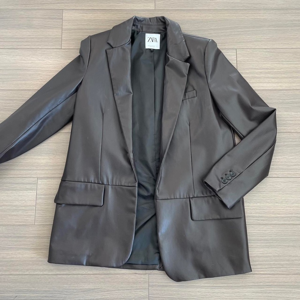 zara leather blazer